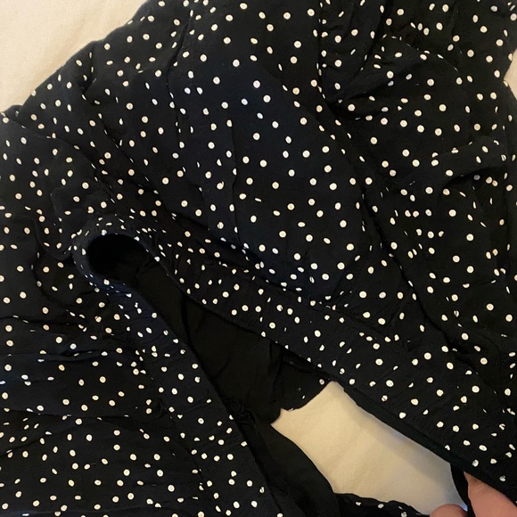 Abercrombie and Fitch black with white polka dot layered skirt - Picture 3 of 4